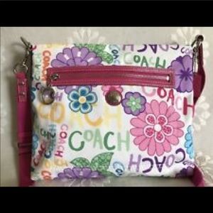 🌸 Coach Daisy Crossbody 🌸